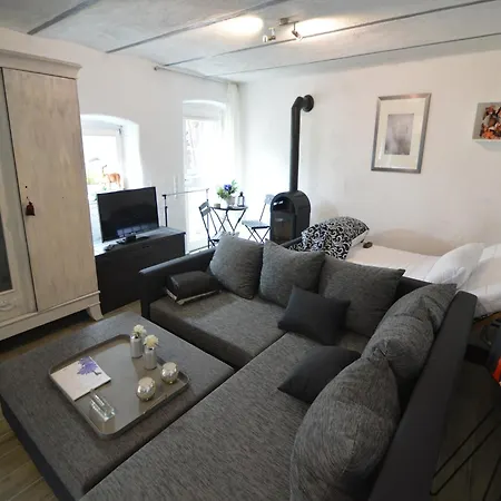 Cozy In With Fishing Near Apartment *